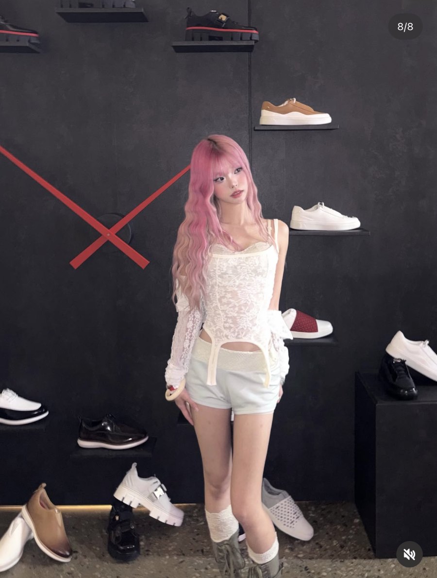 인플루언서 파티 참석 인플루언서